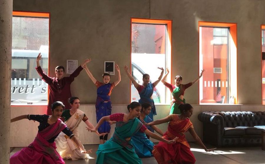 Students of Srimathi Susanna, Naatya East