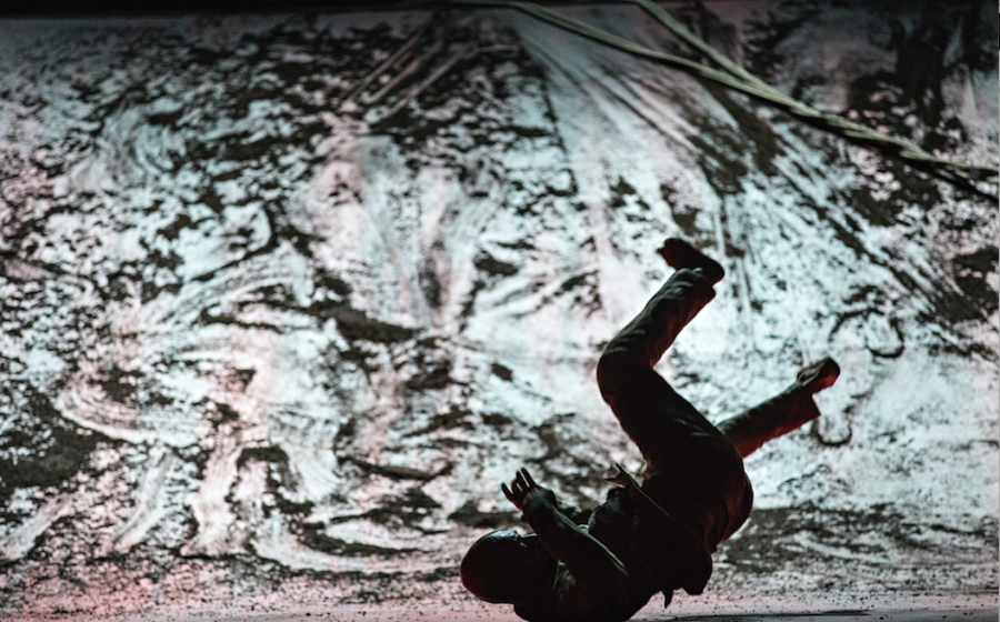 Xenos | Akram Khan | Photo: Jean-Louis Fernandez