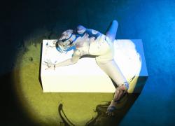 Photo: Chris Nash Contagion | Shobana Jeyasingh Dance | Photo: Chris Nash